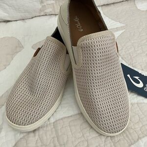 OluKai Women’s Pehuea Slip-On Shoes 6 NWOB